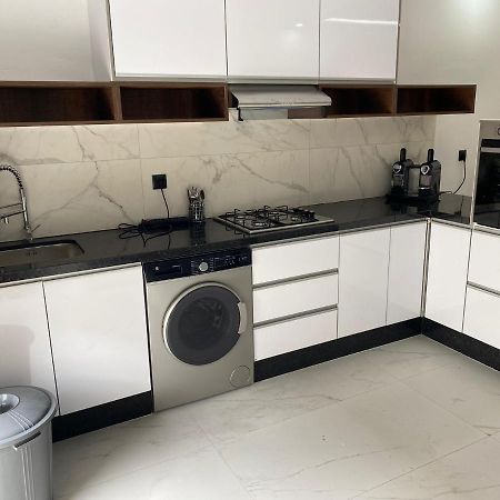 Iquama Atawhid I Apartment Надор Екстериор снимка